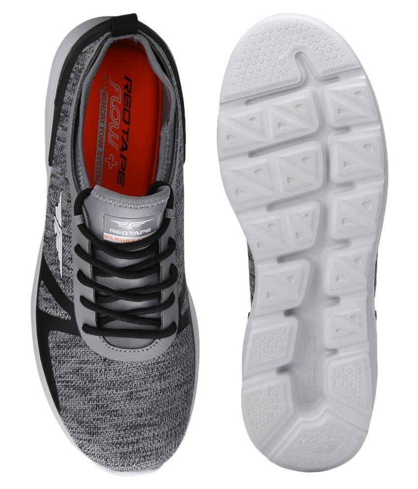 red tape trekking shoes