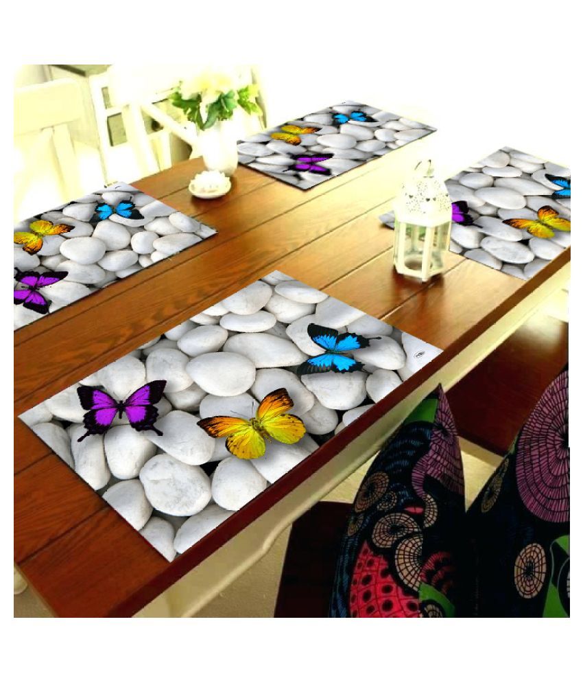     			ARADENT Set of 8 PVC Table Mats