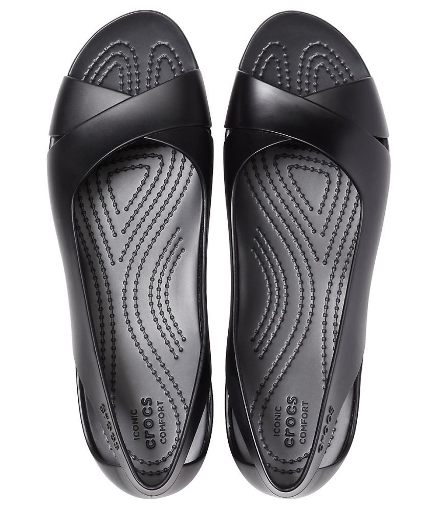 crocs flats shoes