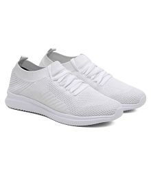 Buy White Sports Shoes for Men Online at Best Prices in India - Snapdeal