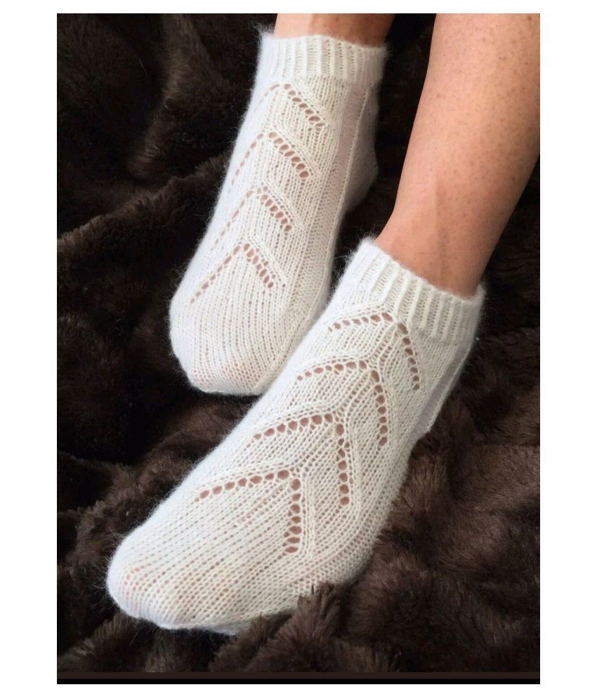     			KC Store - White Woollen Women's Ankle Length Socks ( Pack of 1 )