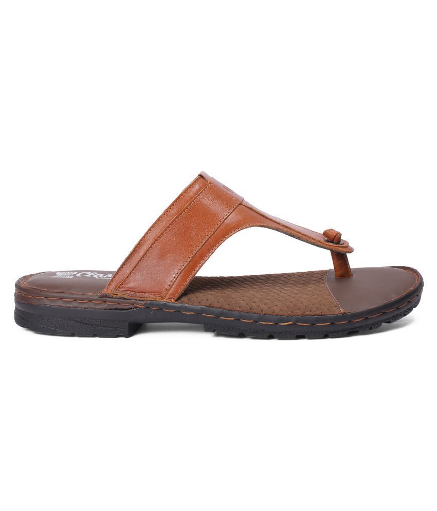 red chief chappals