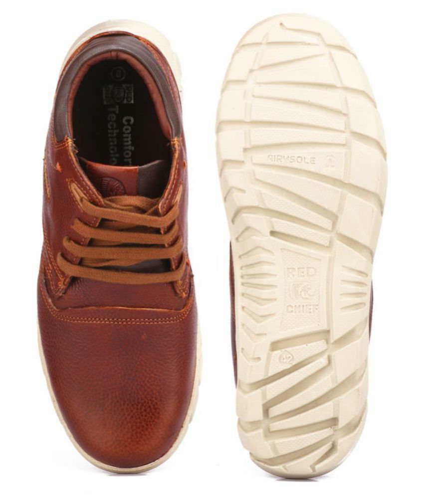 Red Chief Tan Casual Shoes - Buy Red 