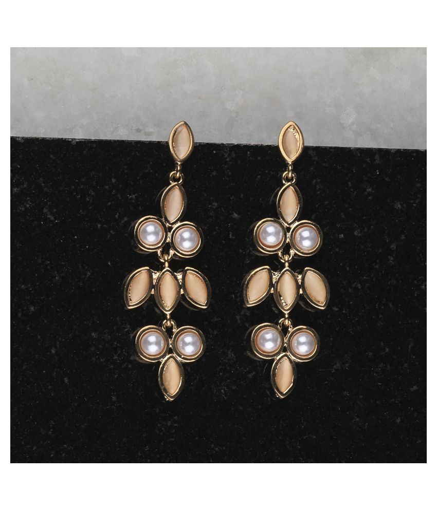     			SILVER SHINE Exclusive Delicated Patry Wear Pearl Earring For Women Girl