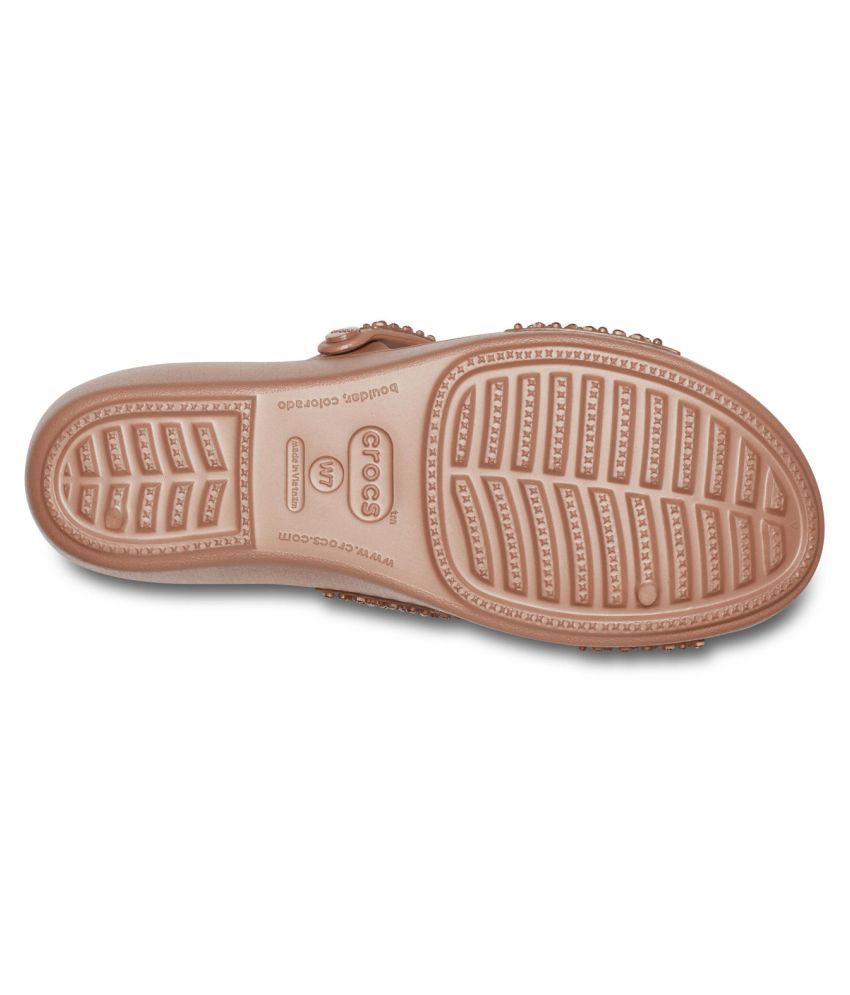 high wedge crocs
