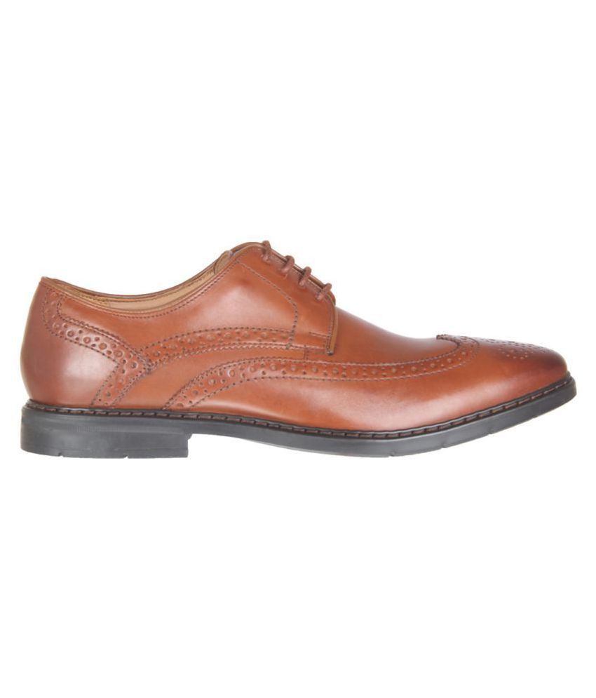 clarks leather upper tige de cuir