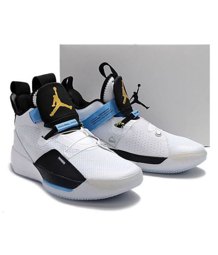 white basketball shoes white basketball shoes