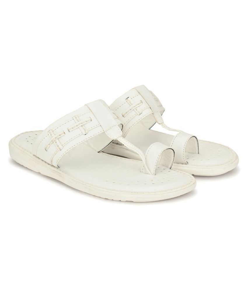 white colour ka chappal