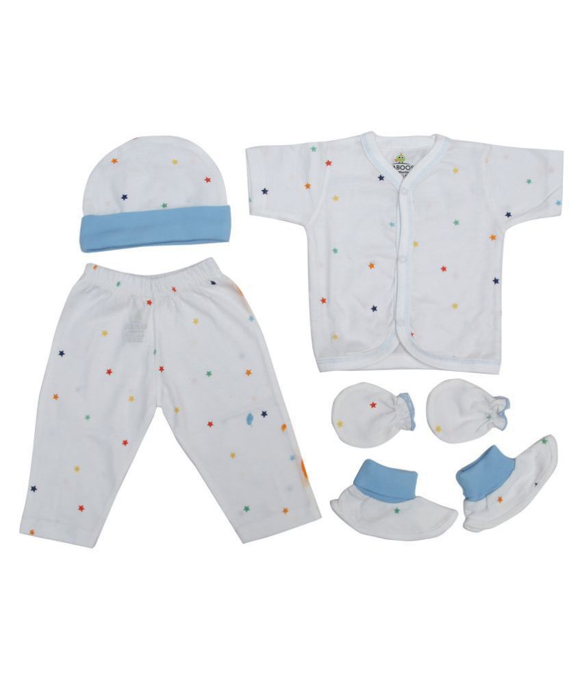     			Kaboos Designer T-shirt, Long Pant, Cap, Mittens & Booties Gift Set for Baby Boys (0-3 Months)
