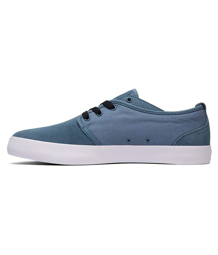 dc blue shoes