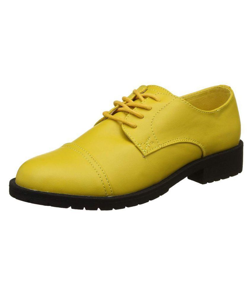 united colors of benetton yellow shoes