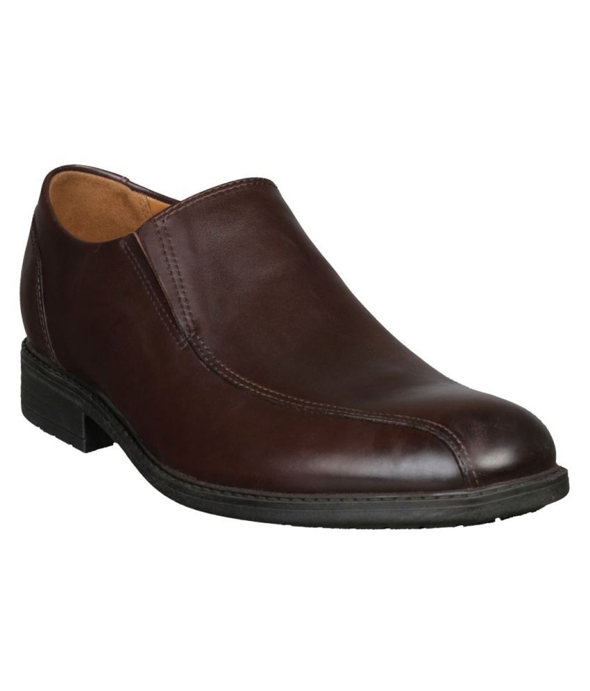 clarks suede leather slip on