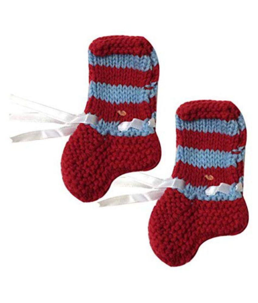 Cute Collection Baby Woolen Winter Socks/Booties for 06 Months Unisex