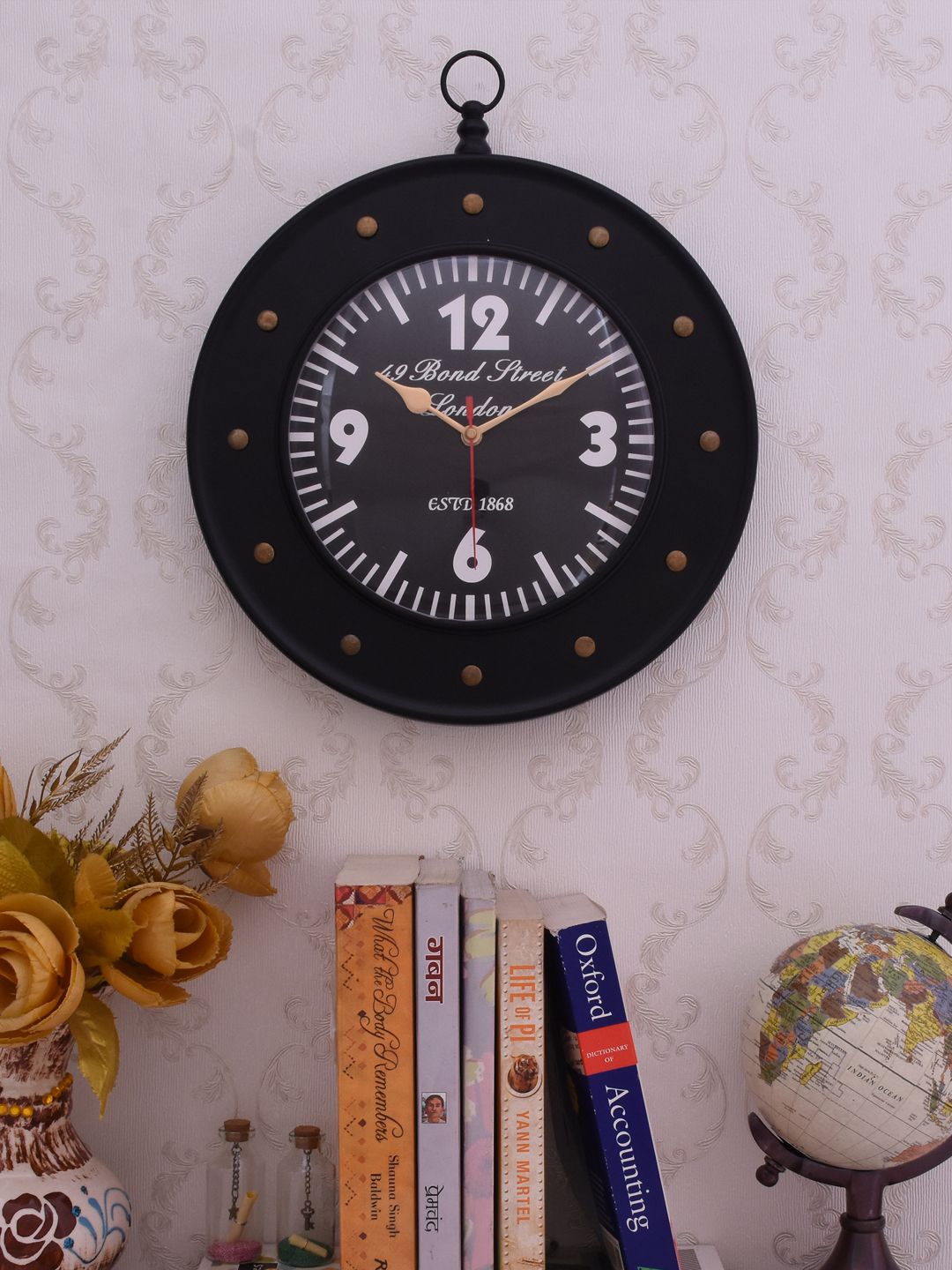     			Home Sparkle Circular Analog Wall Clock For Décor/Gifting ( 5 x 35 cm )
