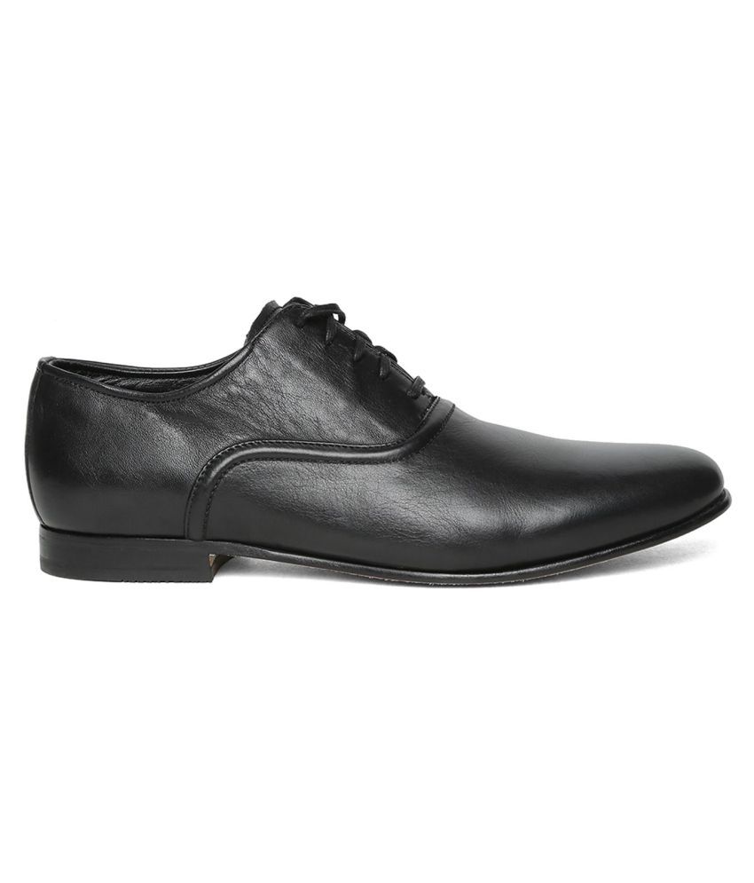 Clarks Office Genuine Leather Black Formal Shoes Price in India- Buy ...