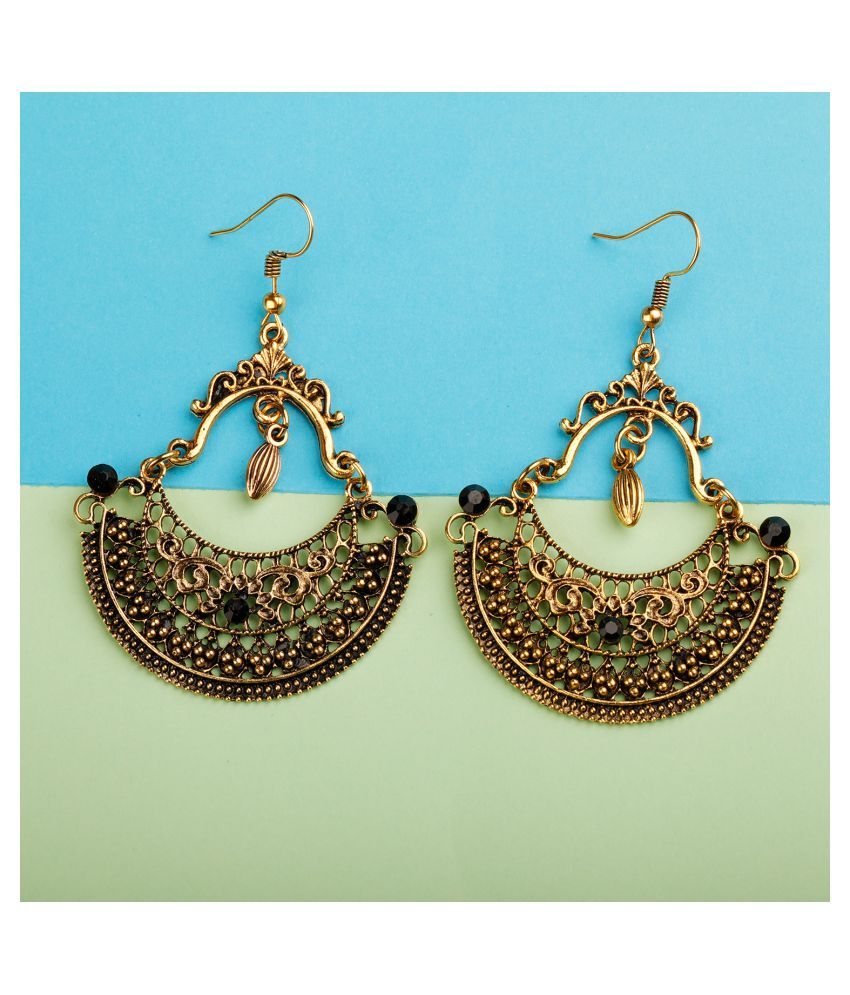     			Silver Shine Alluring Golden Vintage Designer Chandbali Earrings for Women