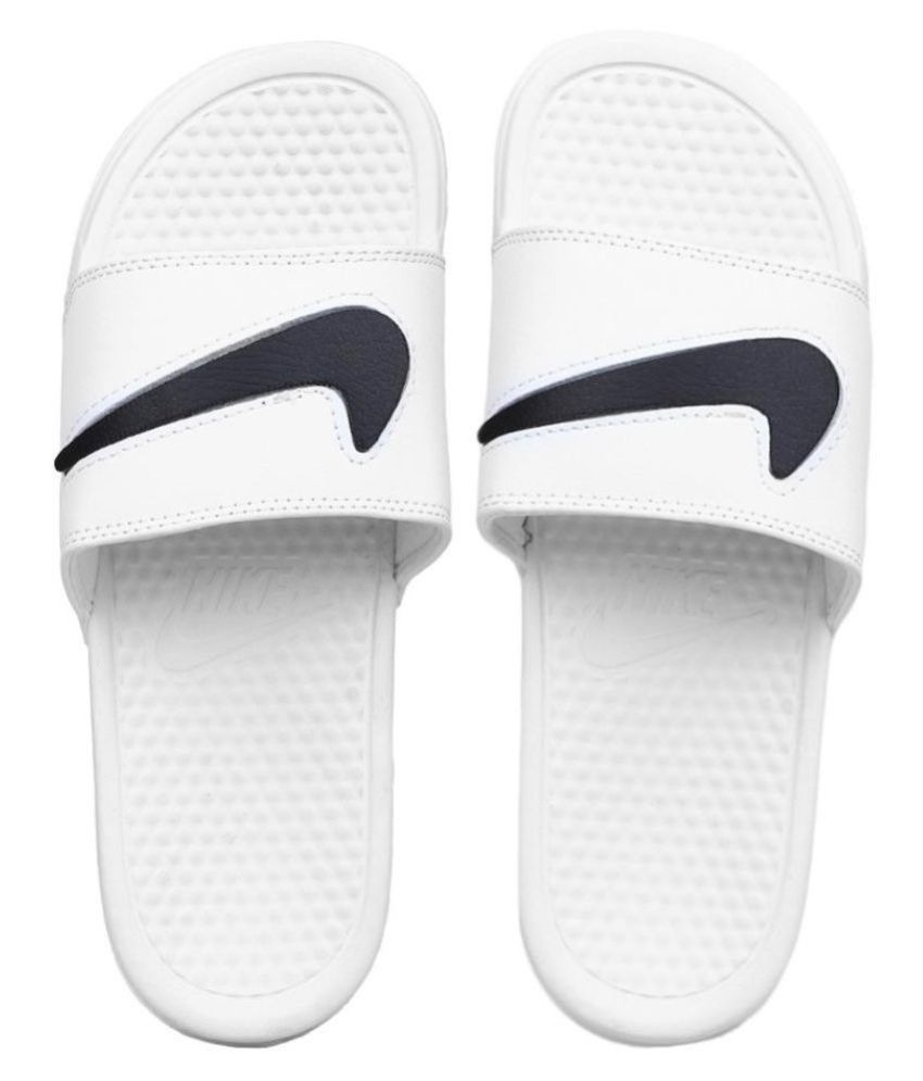 white nike flip flops