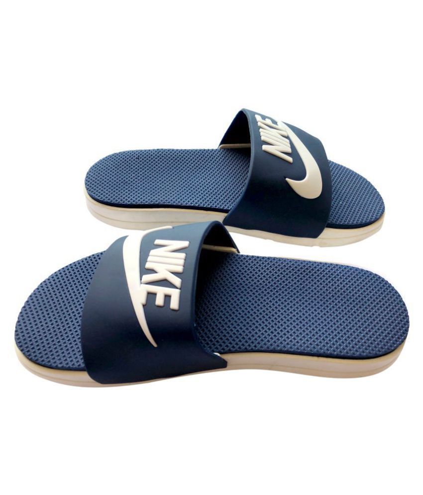 nike flip flops blue