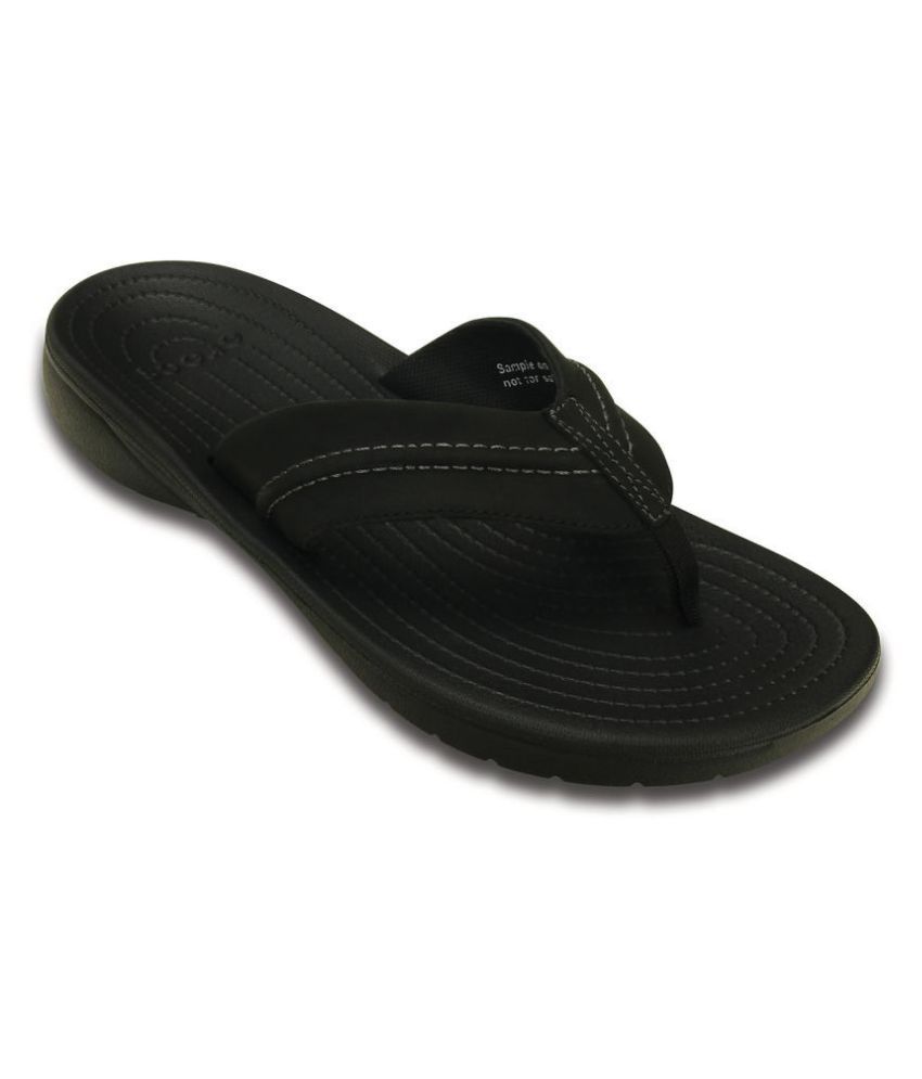 crocs thong style flip flops