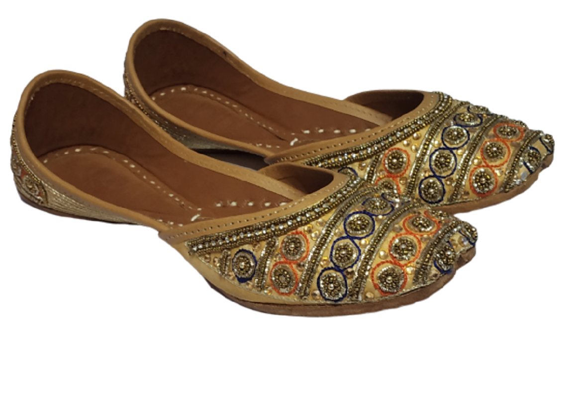 Punjabi Jutti Gold Ethnic Footwear 