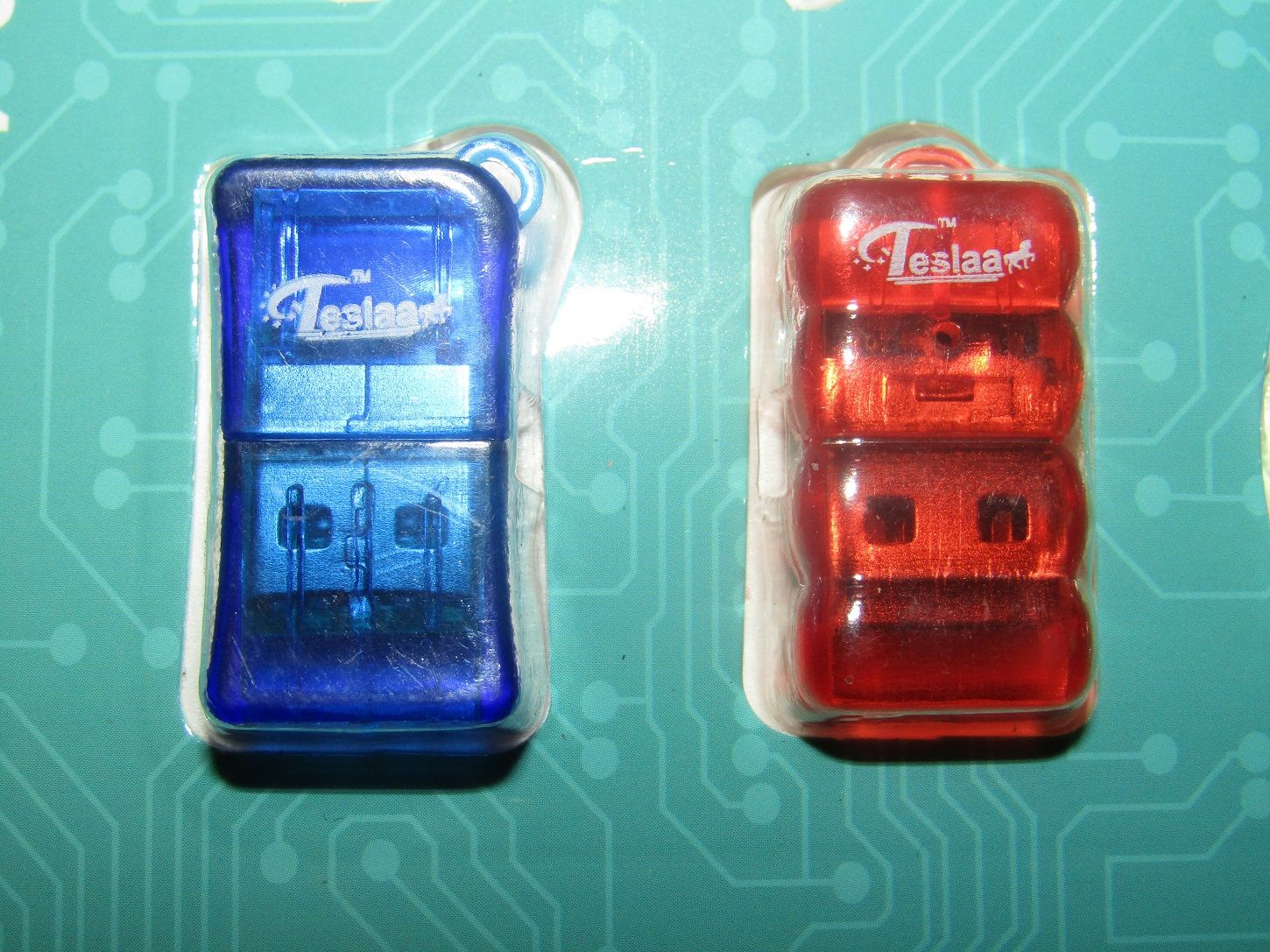 GADGETS ZONE Set of 2 USB Assorted 3.1 Card Reader Buy GADGETS ZONE