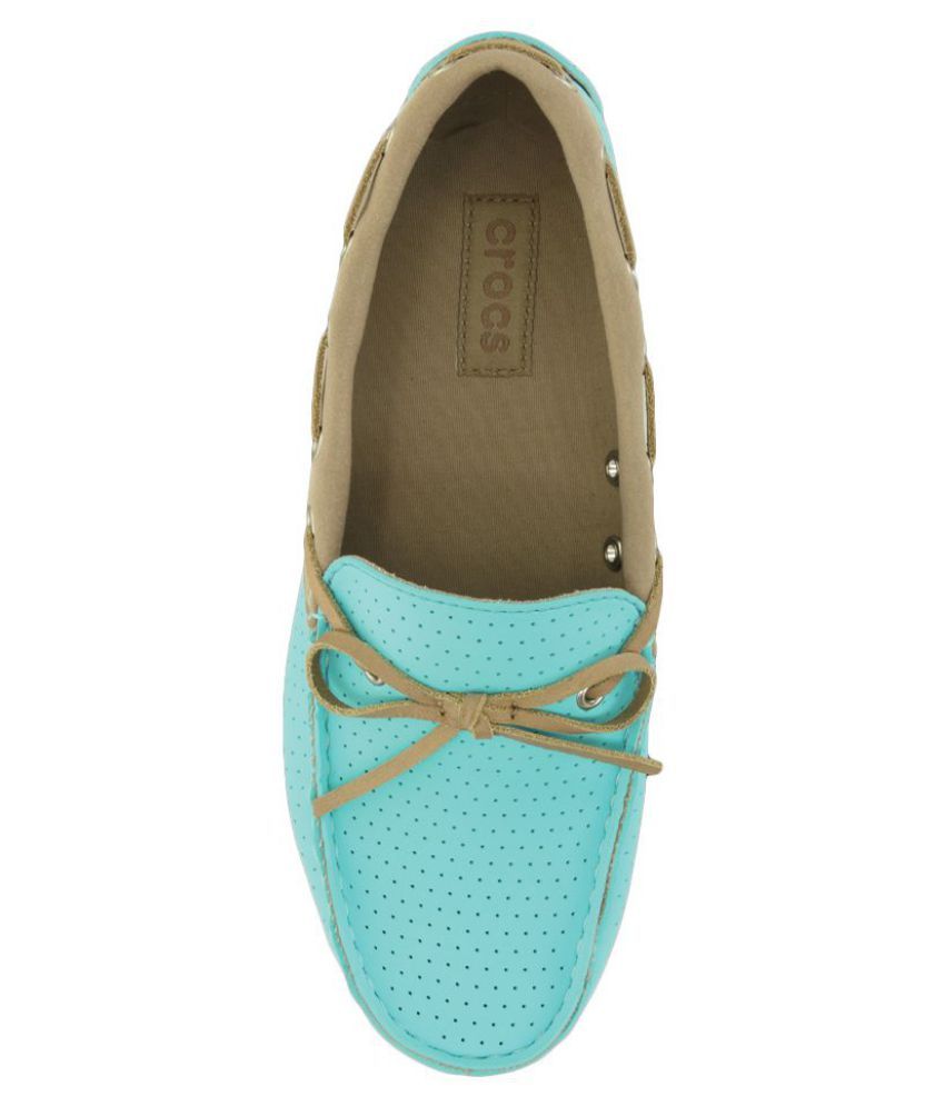 dark turquoise crocs