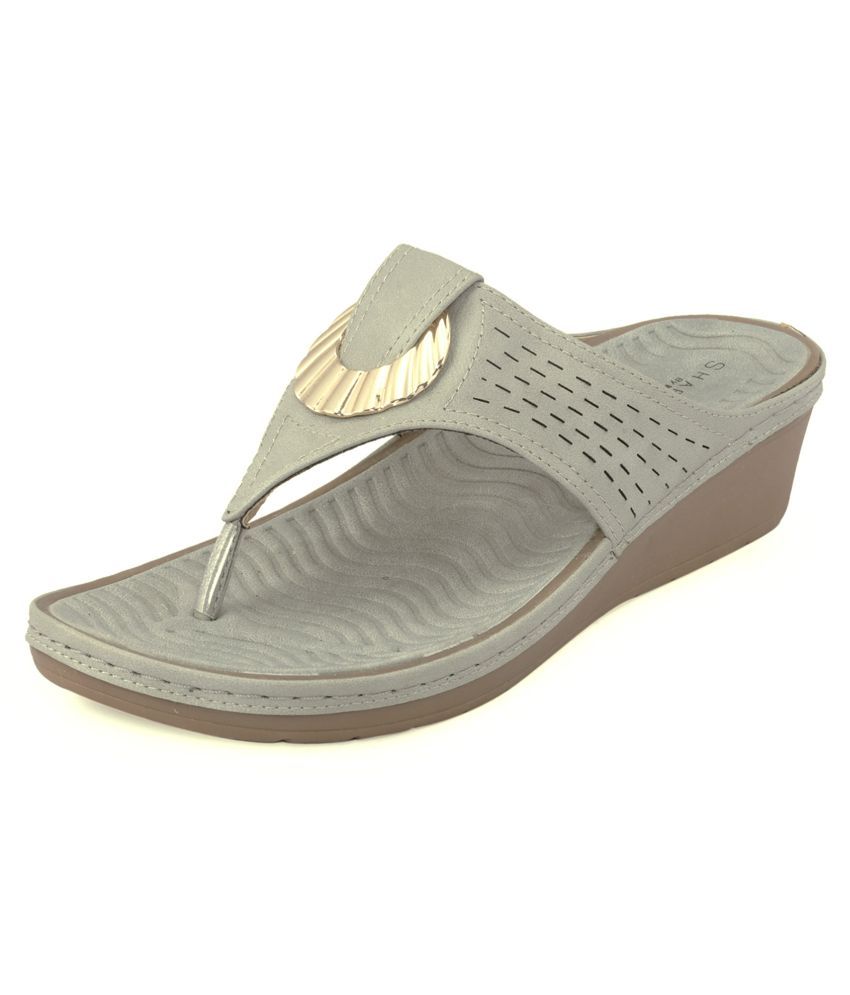 khadims high heels