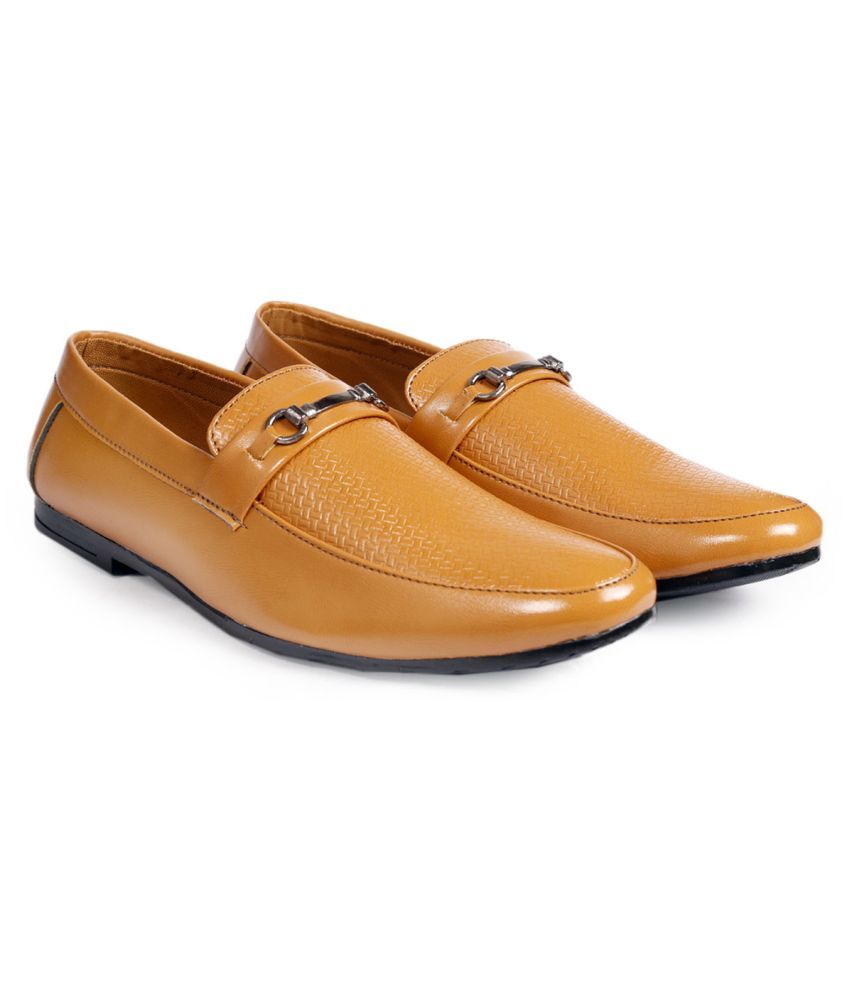     			YUVRATO BAXI Tan Loafers