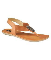 women's tan shoes flat