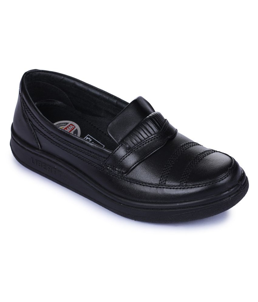     			Liberty Outdoor Black Casual Shoes