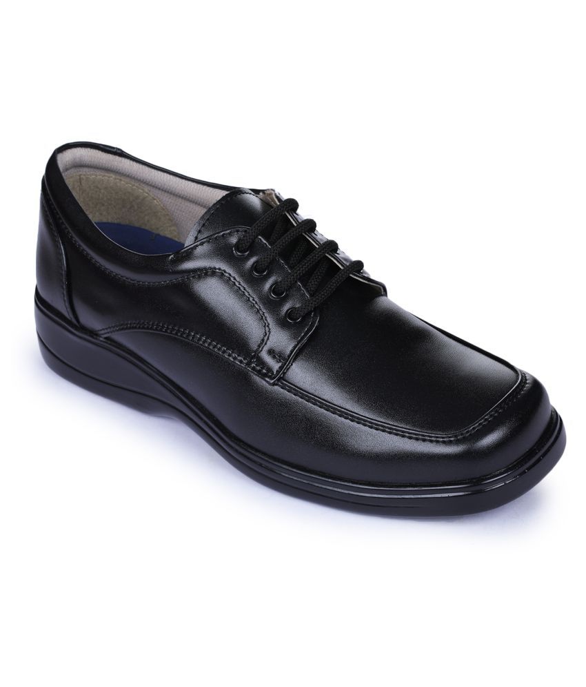     			Liberty - Black Men's Slip On Formal Shoes