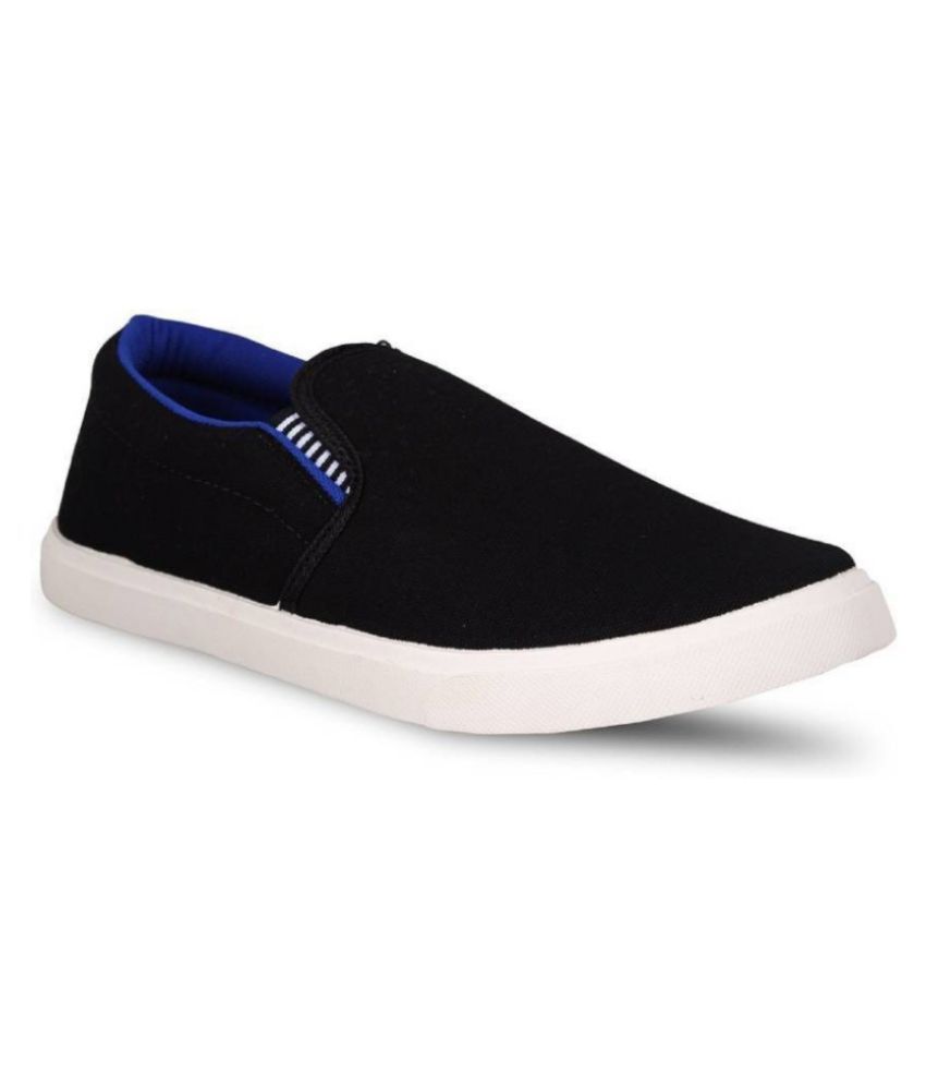     			Jootiyapa Outdoor Black Casual Shoes