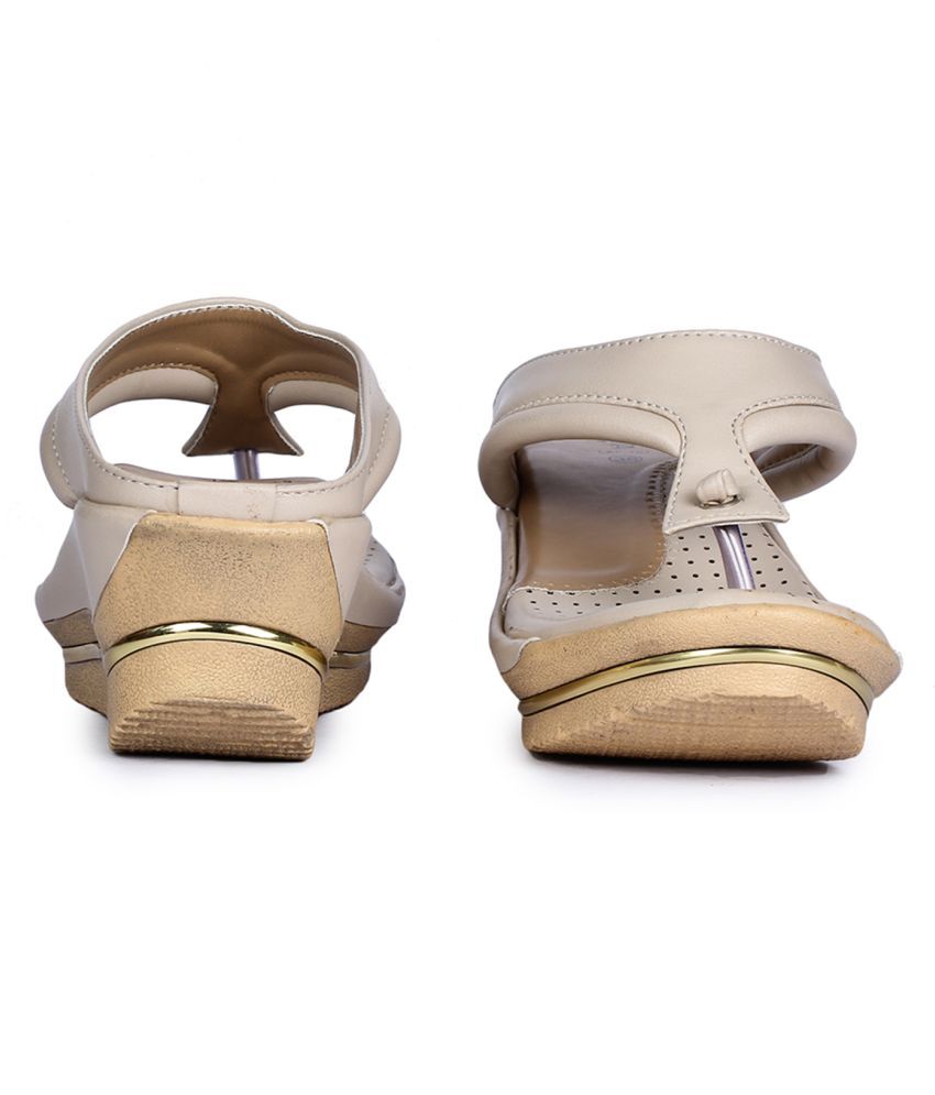 Liberty Beige Slides Price in India- Buy Liberty Beige Slides Online at Snapdeal