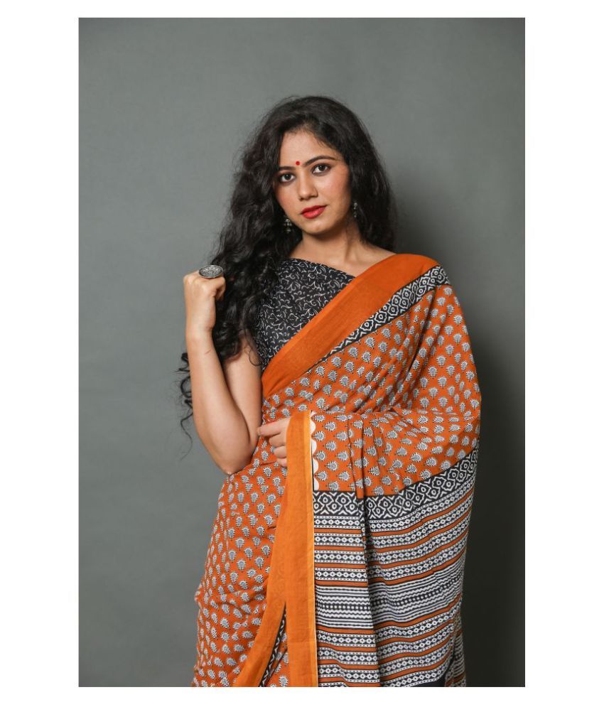 Shivanya Handicrafts Orange Cotton Blend Saree - Buy Shivanya Handicrafts Orange Cotton Blend 