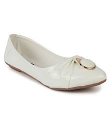 Ballerinas: Buy Ballerina Shoes for Women Online at Best Prices in ...