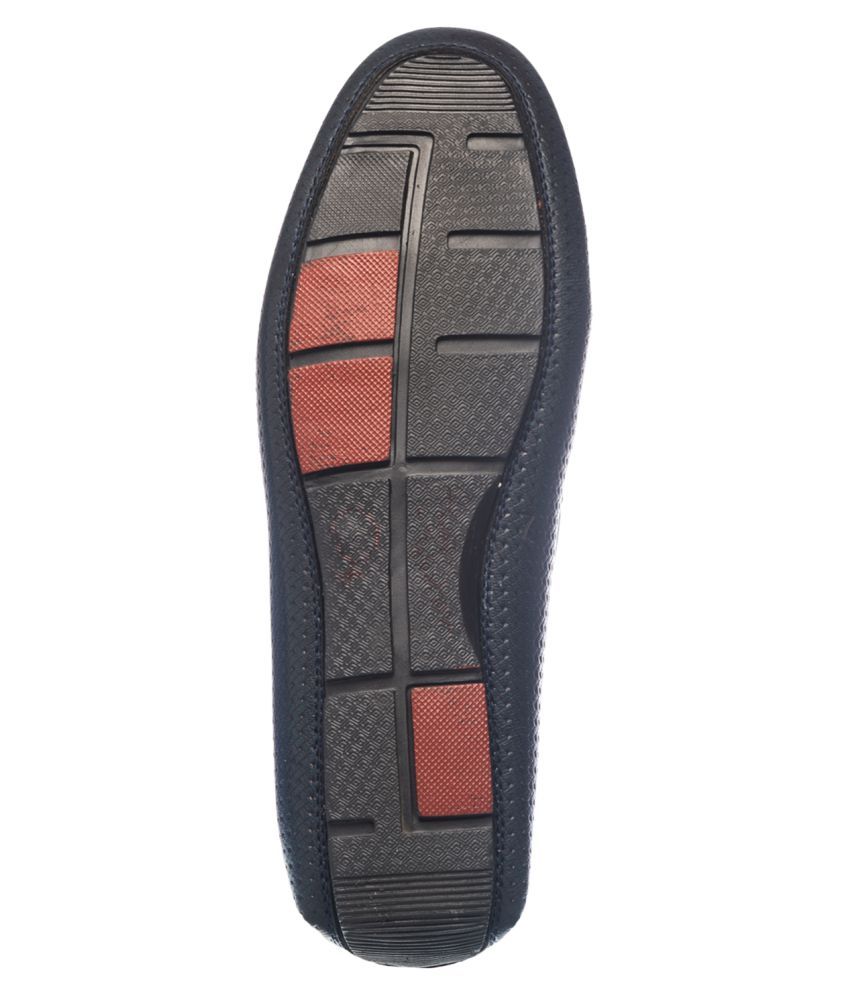 crocs khadims