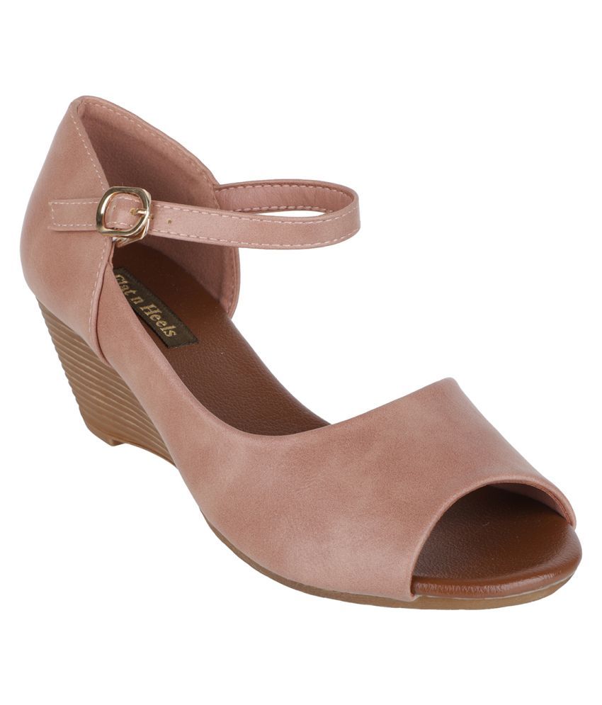 pink flat wedges