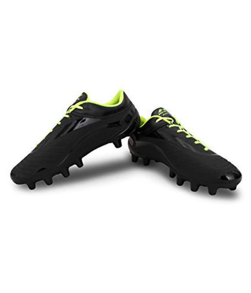 nivia football shoes black