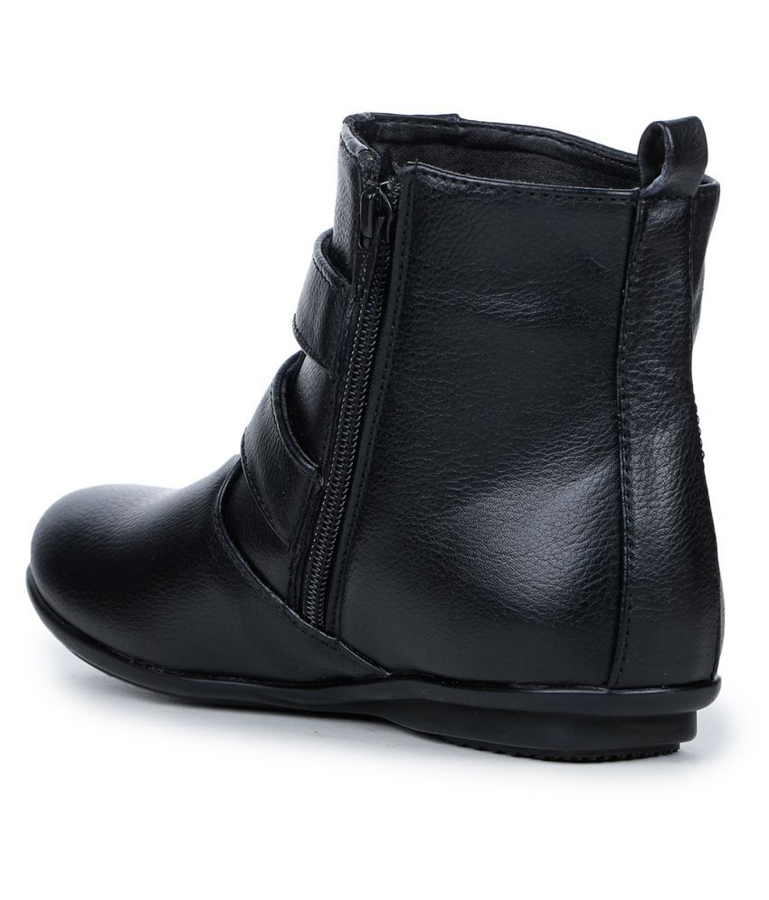 bruno manetti ankle boots