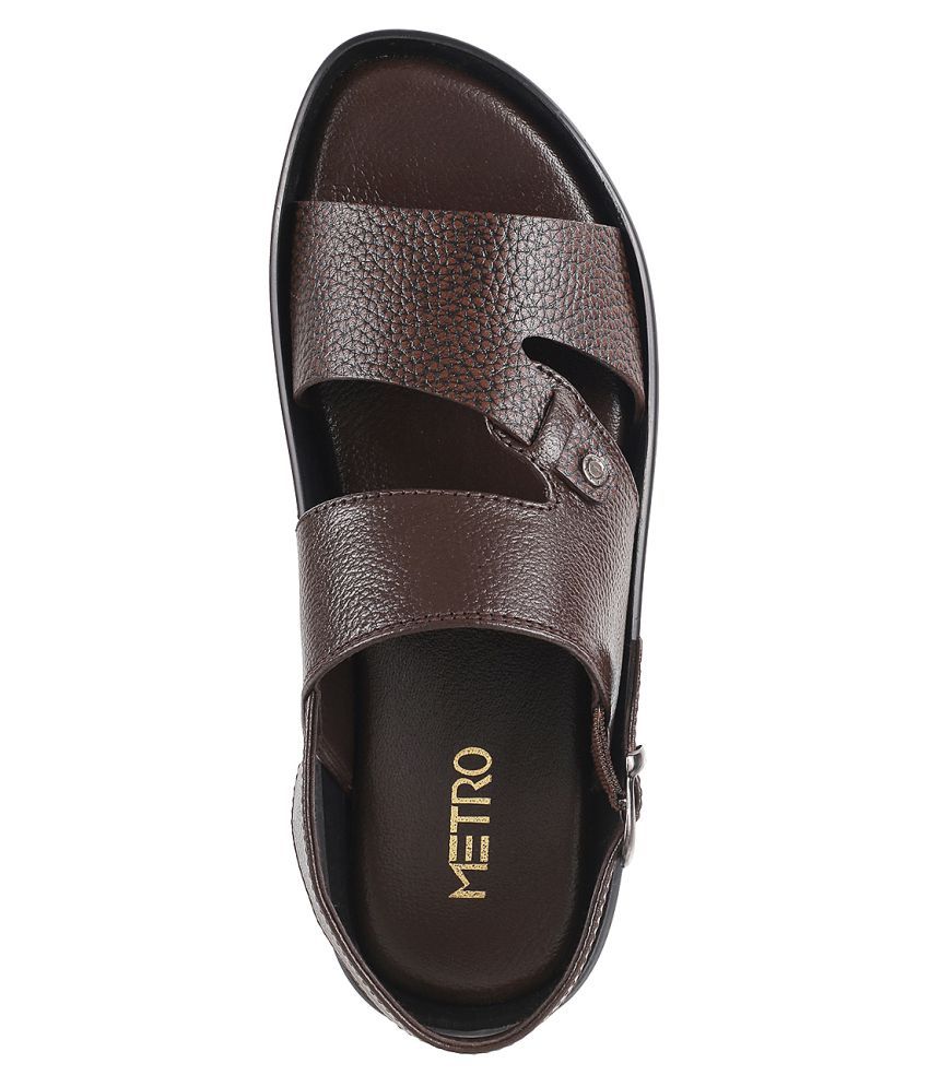 metro flat sandals