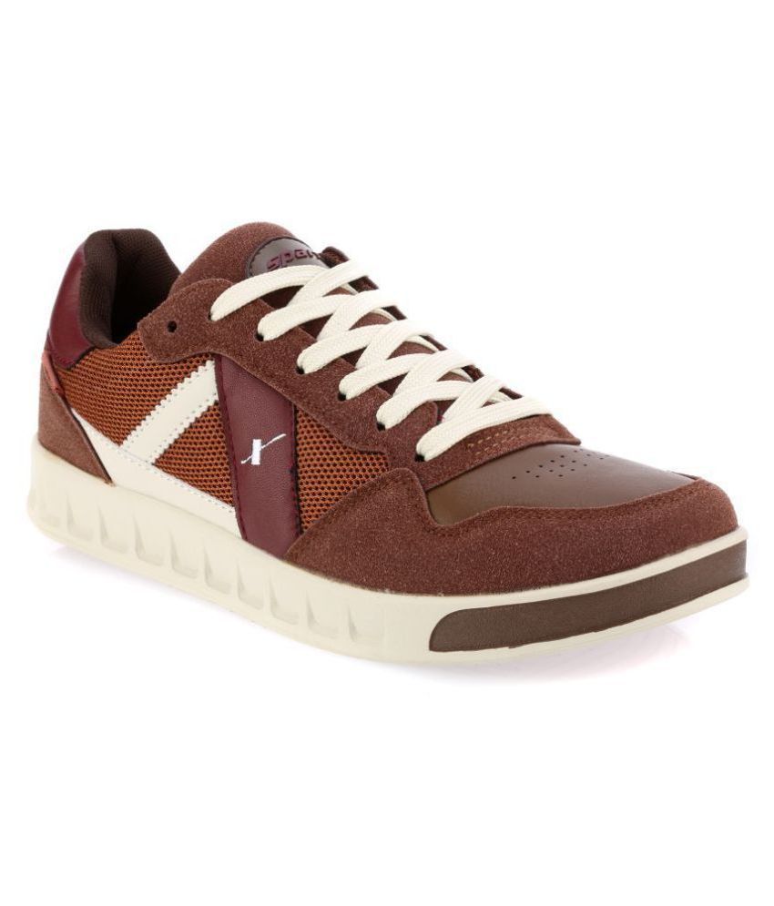 sparx latest running shoes