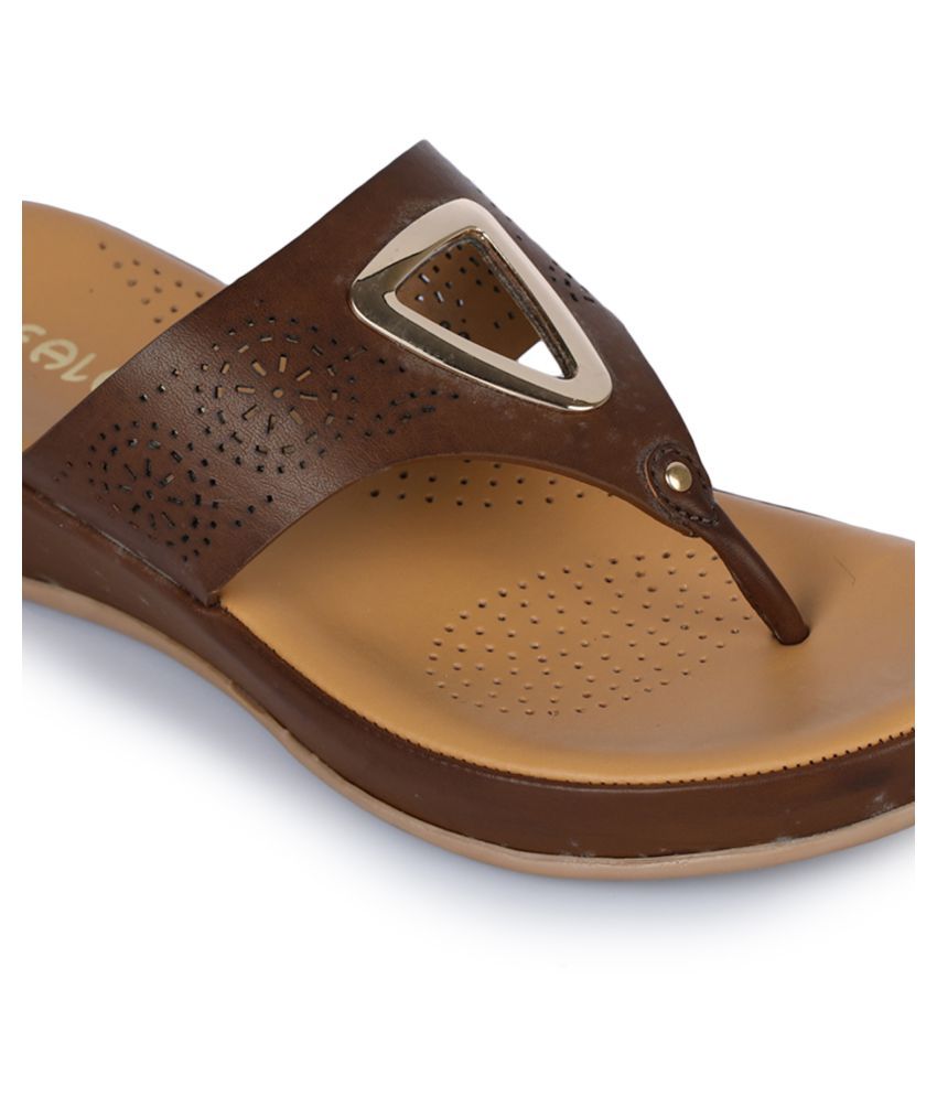 Liberty - Brown Women's Slippers Price in India- Buy Liberty - Brown ...