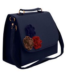 ladies handbags below 200