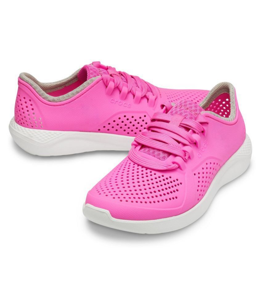 Crocs Pink Casual Shoes Price in India- Buy Crocs Pink Casual Shoes ...