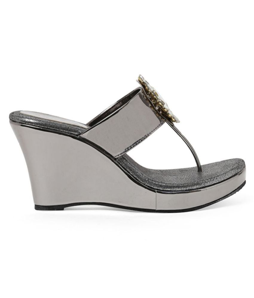 bruno manetti wedges