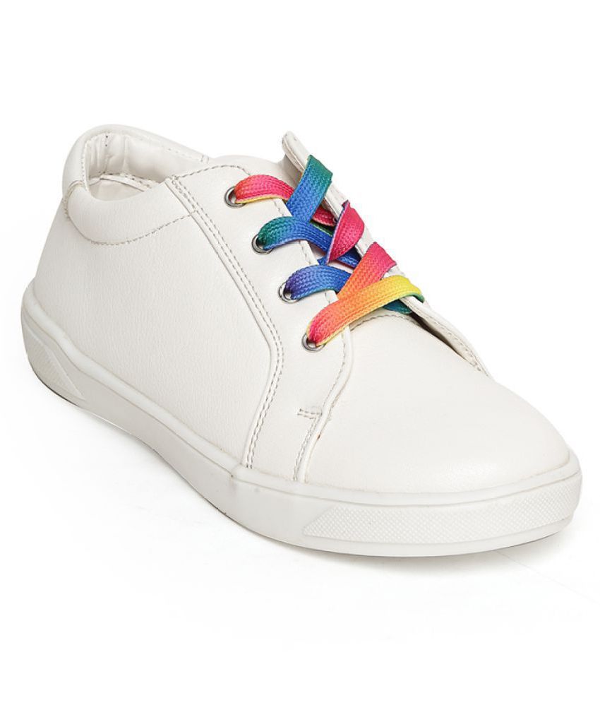     			Bruno Manetti Unisex Kids White Faux Leather Sneakers