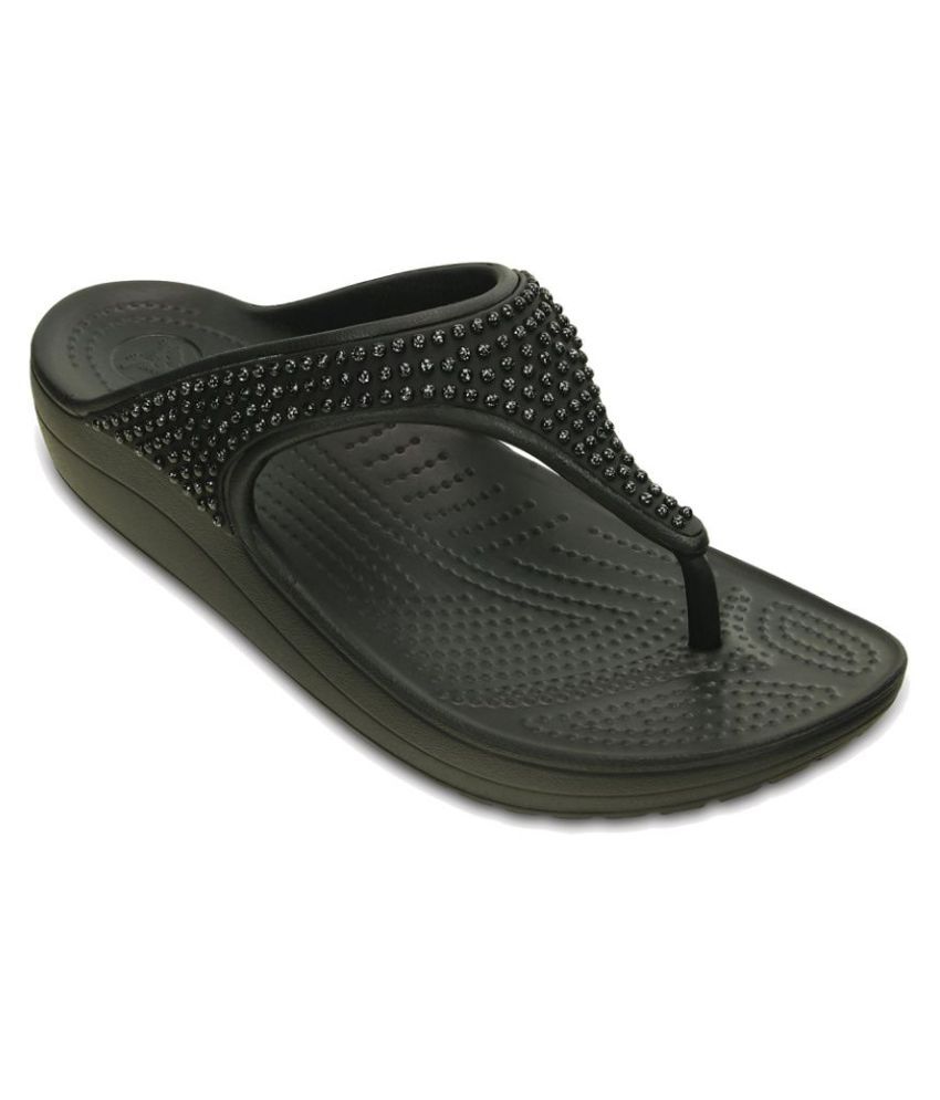 crocs ladies slippers