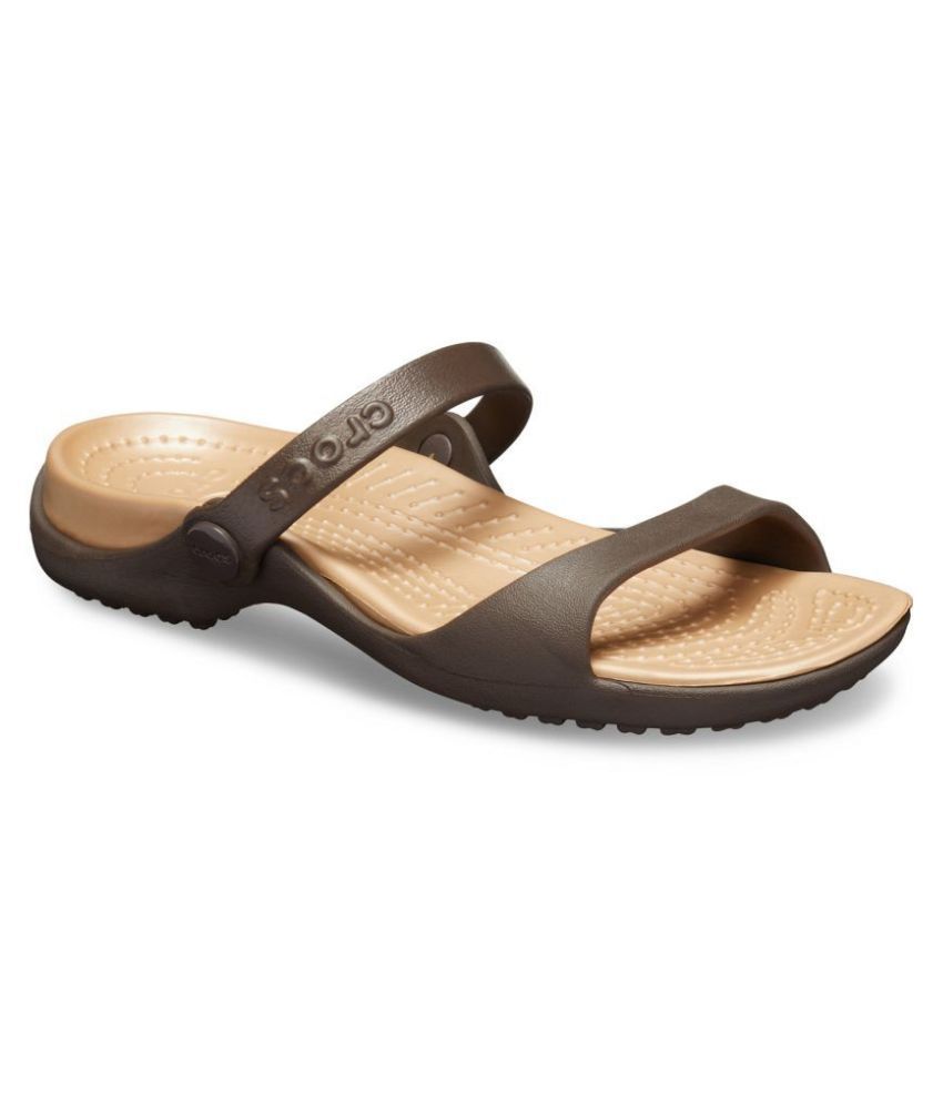 Crocs Cleo Women Brown Sandal Price in India- Buy Crocs Cleo Women ...