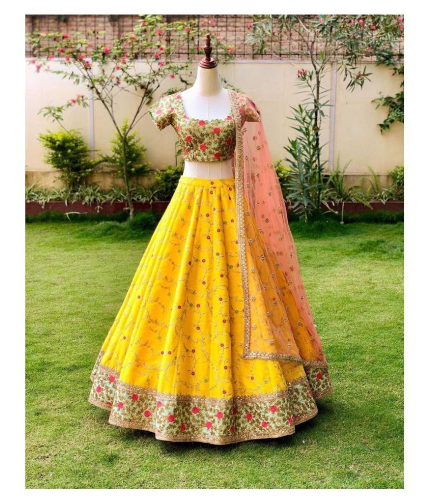 chaniya choli lehenga