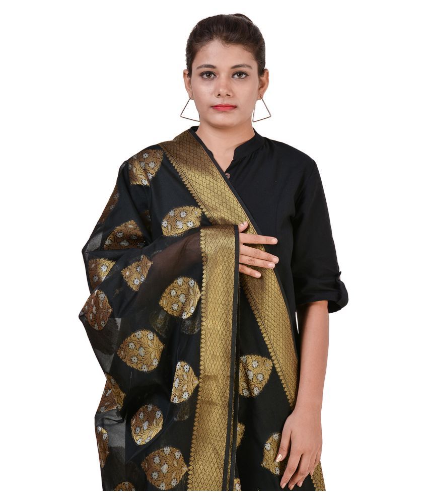 churidar with banarasi dupatta